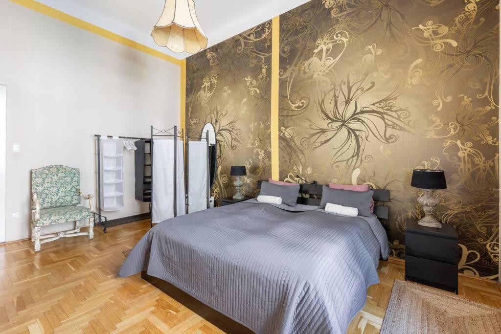 Bourgeois Boheme Apt. 88 M² City Center Budapeste Exterior foto